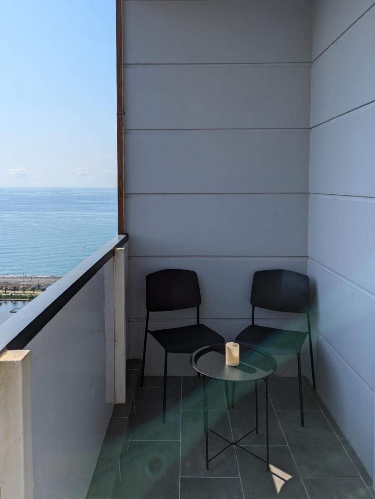 Intourist Residence Premium Studio Батумі Екстер'єр фото